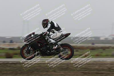 media/Nov-29-2025-TrackDaz (Sat) [[10ae2d9bce]]/C Group/Session 4 (Wheelie Bump)/